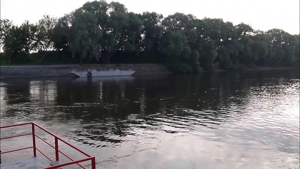 Уровень реки коломна. Разлив Москва реки в Коломне. Разлив Москва реки в Бронницах. Разлив в Коломне. Рыбалка в Коломне на Москва реке.