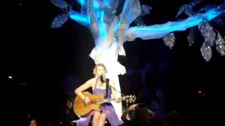 Taylor Swift covers All-American Rejects "Swing, Swing" in Tulsa