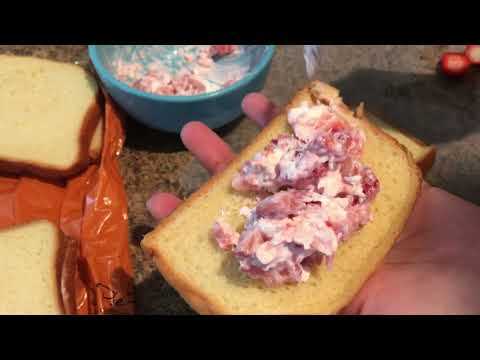 Strawberry cream cheese stuffed brioche toast