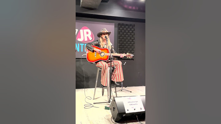 Lainey Wilson: Hang tight honey