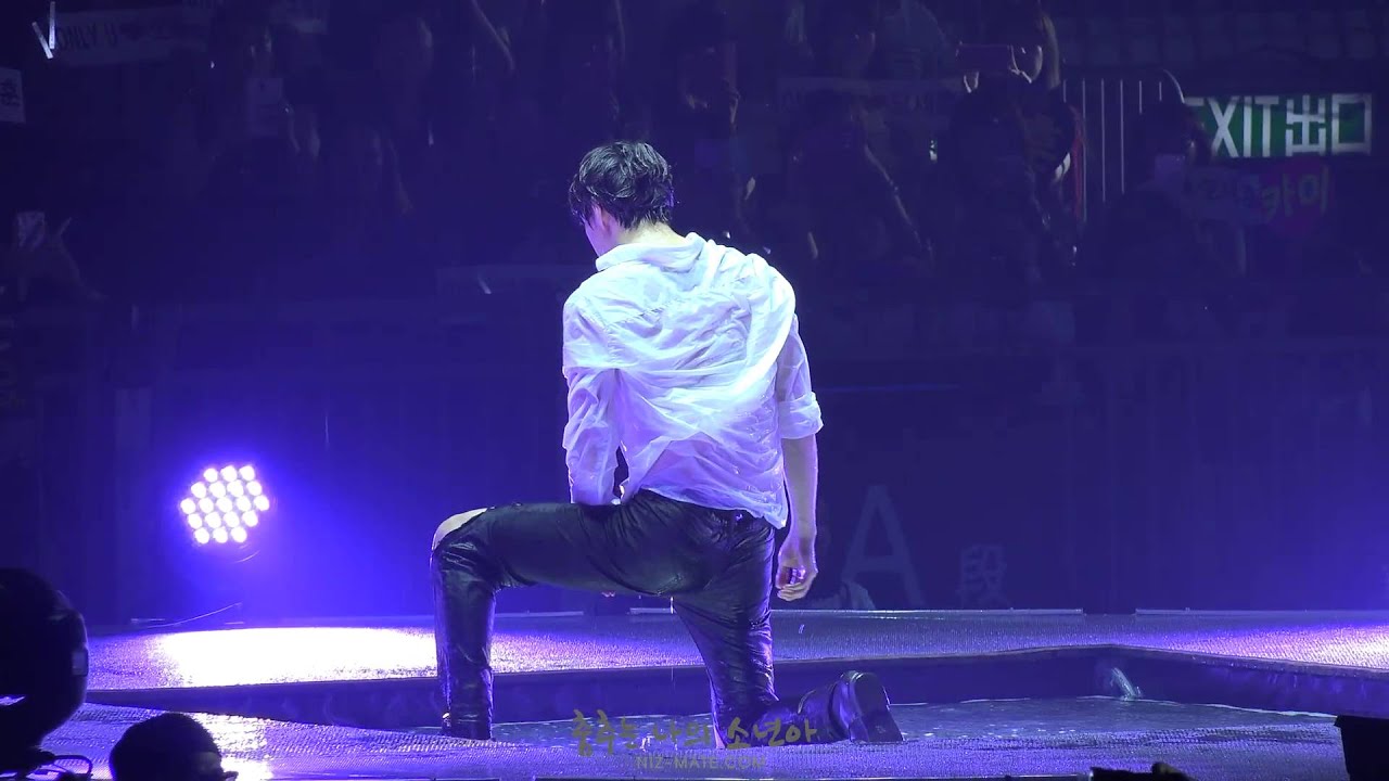 150817 TEL in HK - baby don't cry (focus.SEHUN)