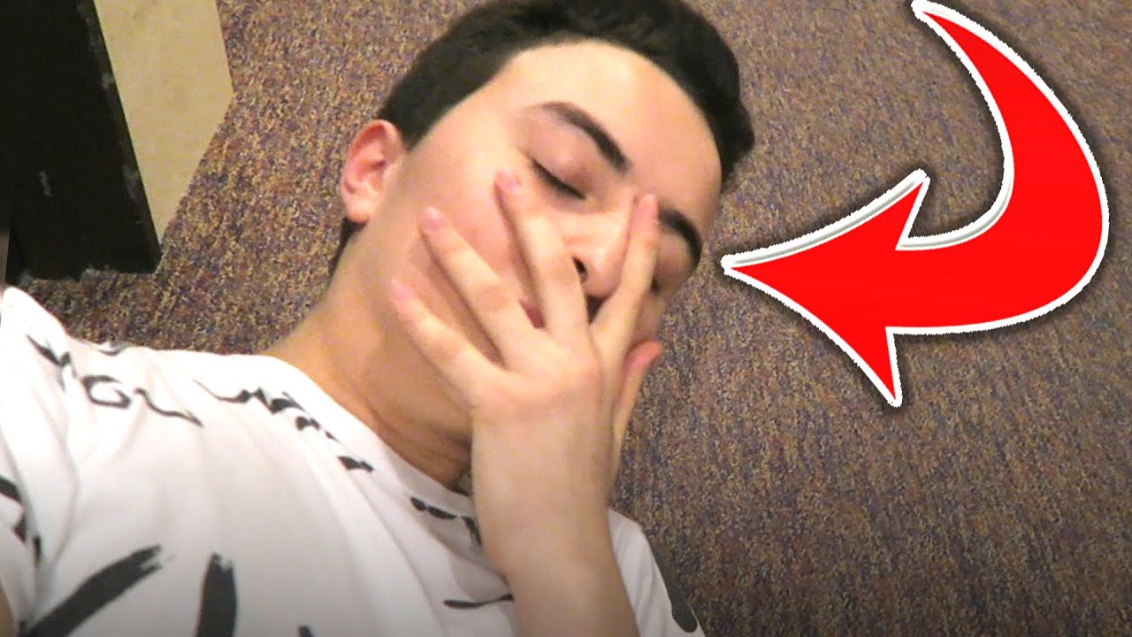 J'AI BESOIN DE VOTRE AIDE... - Vlog Le Japon (le Vendredi des Vrais!)