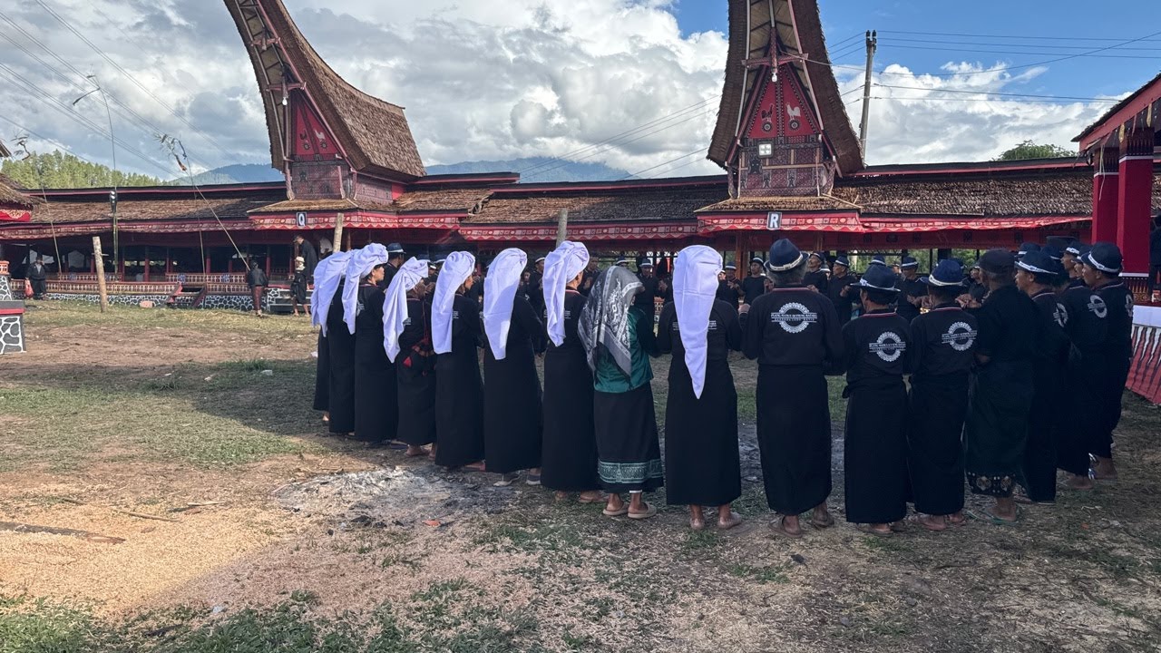Badong Alm. Matius Betteng Batara ( Nenek Laso' Kevin ) di To'pasa', tampo mengkendek