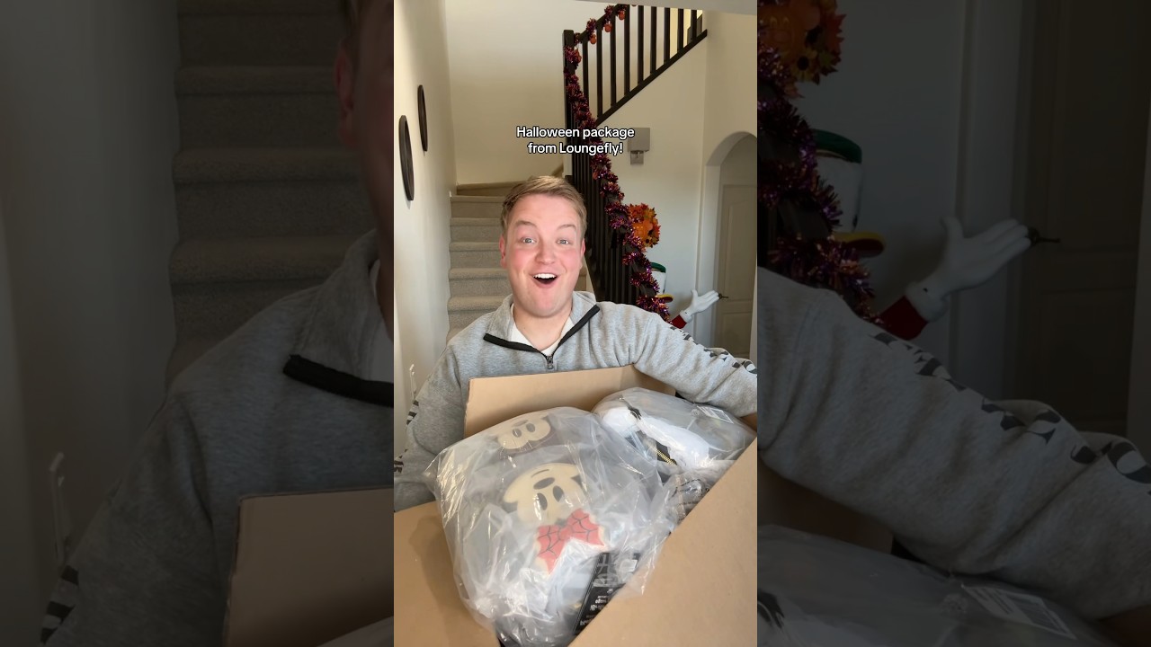 Disney Halloween Loungefly Haul!