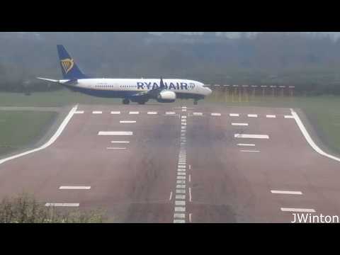 Ryanair Uses EVERY INCH of Runway at Newcastle International Airport