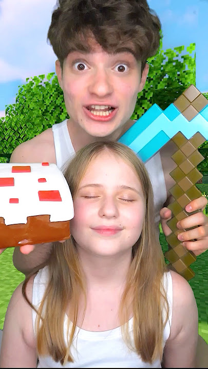 Left OR Right Minecraft Food With My Little Sister! 🤤⛏️