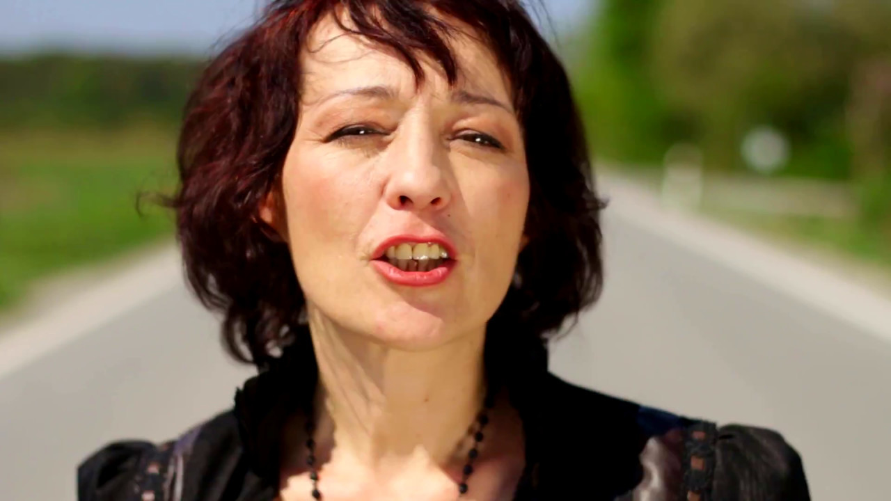 TINA ft. YOGI - JESI LI ZA TO (OFFICIAL VIDEO)