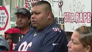 Chicago activists demand names of CPD officers involved in allegedly having sex with migrants