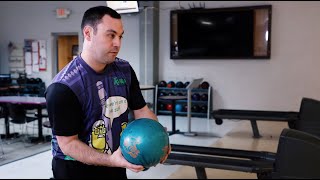 Radical Rattler NU bowling ball