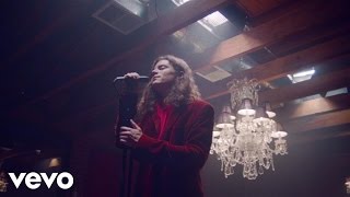 Video thumbnail of "BØRNS - American Money (After Dark)"