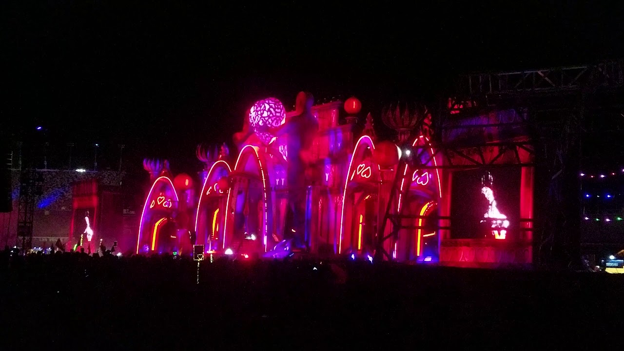 EDC 2018 Day 3 - Dash Berlin - Kinetic Field