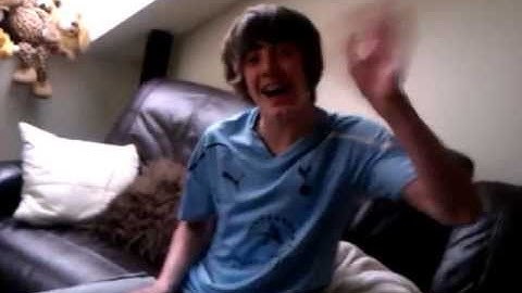 Geeza Show you:How to press buttons really fast in video Games