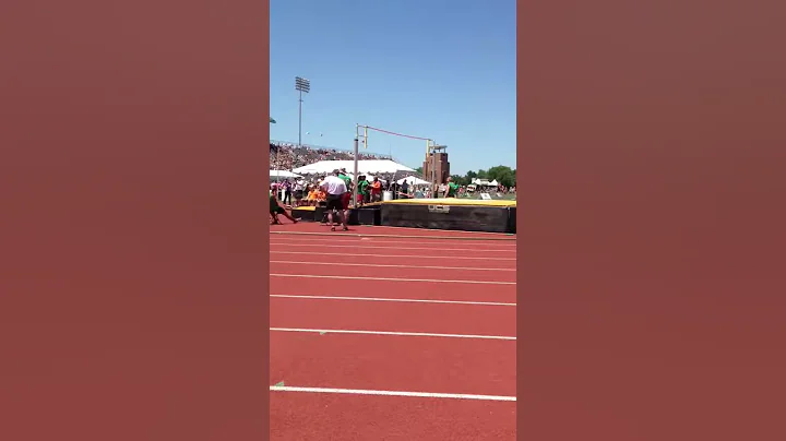 Spring Track & Field State 2014 Pole Vault Sara Go...