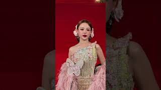 Phía sau ánh hào quang của Huyền Baby