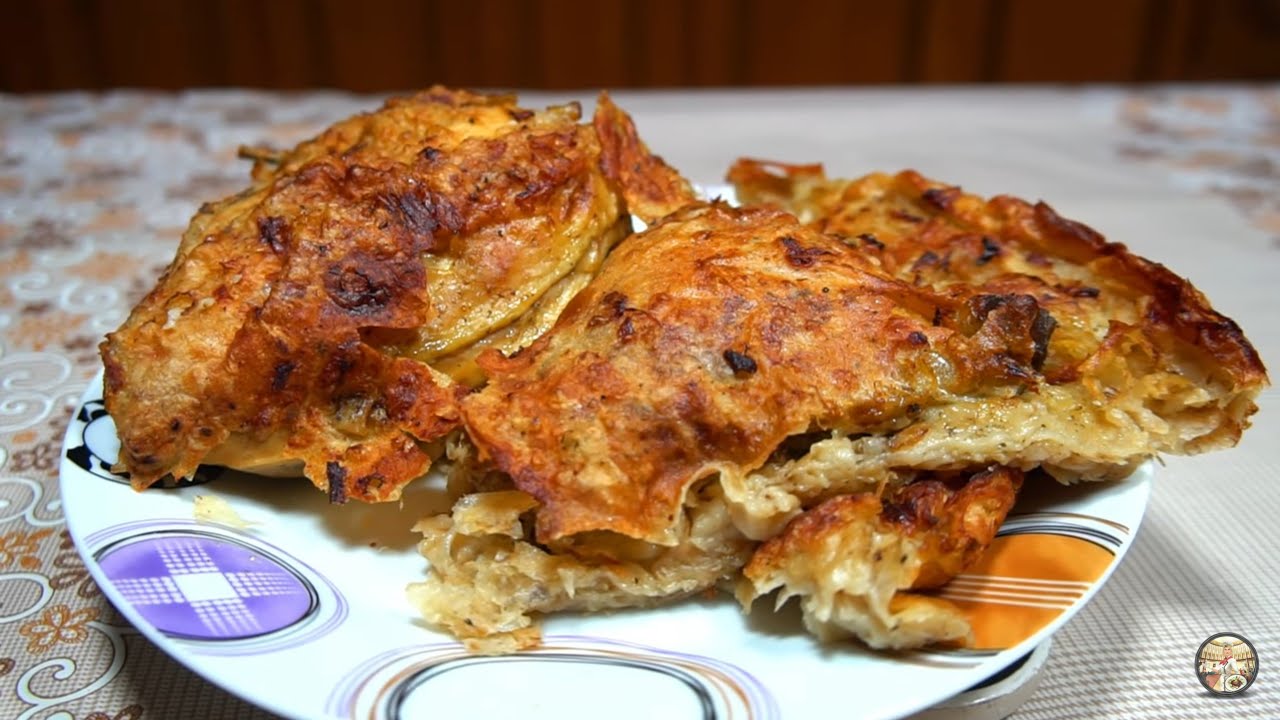 Byrek me pulë me petë të pjekura, receta e thjeshtë për amvisat e reja