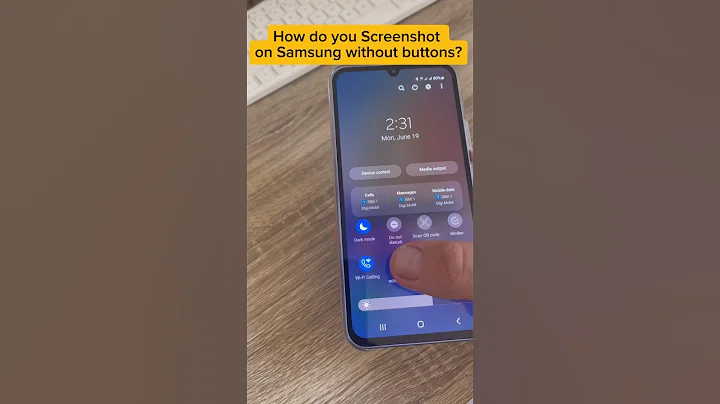 How do you screenshot on Samsung without buttons? #samsung #samsunggalaxy #screenshot #shorts