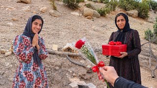 Operator and His Mother Propose to a Homeless Mother, Shocking Her
