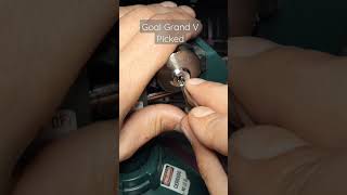 24 pins 3 rows. Goal Grand V picked.