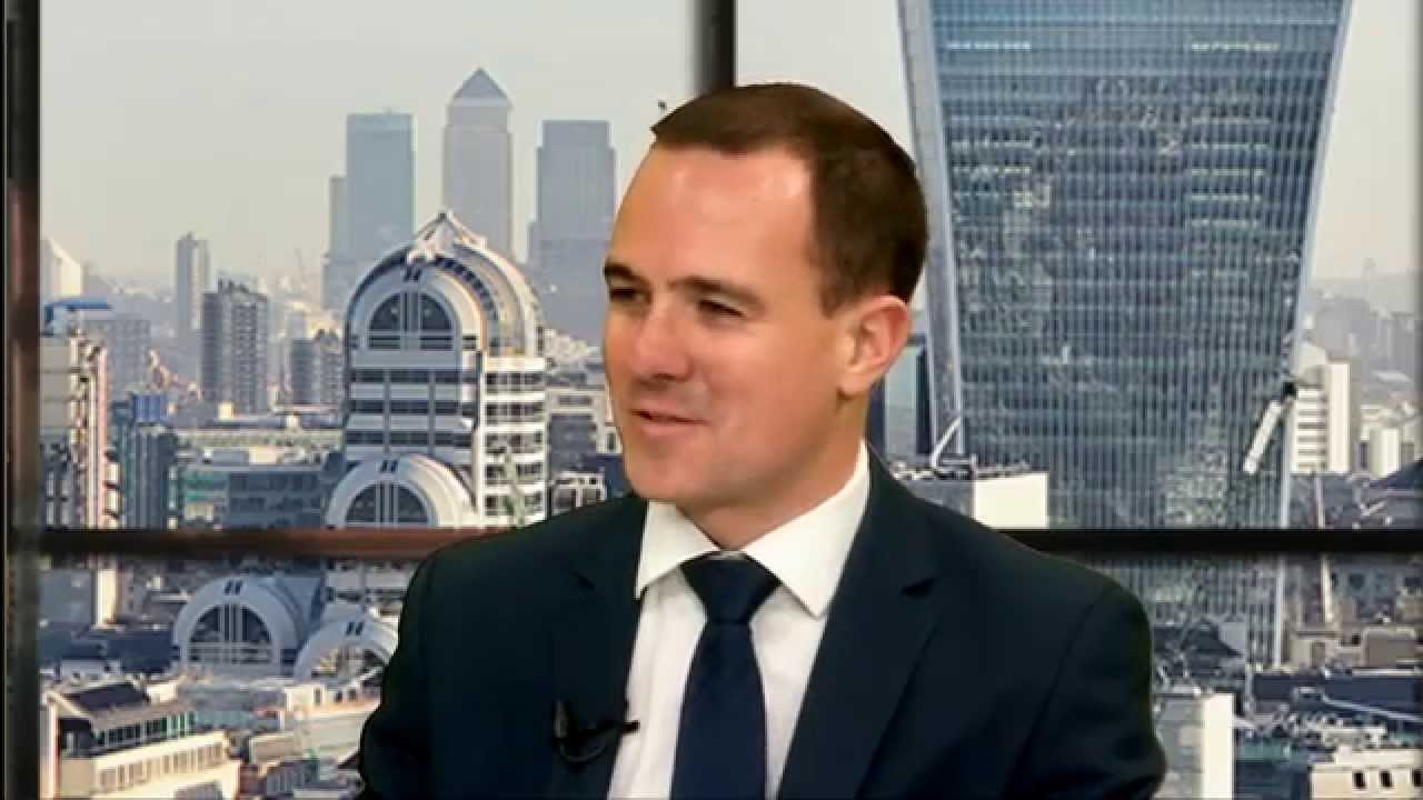 The Investing Show: How to invest in bonds safely - YouTube