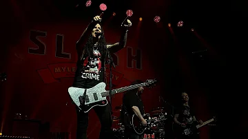 Slash feat. Myles Kennedy & The Conspirators & Wolfgang Van Halen - Highway To Hell, Paris, 29.04.24