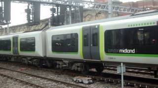 The Class 350 'Desiro' 4-Car Electric Multiple Unit (EMU) London Midland No.350252 at Carlisle.
