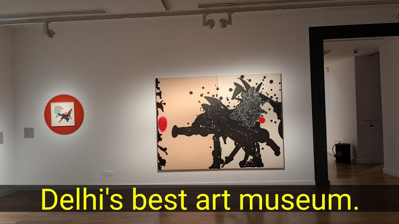 Walking around Delhi's best art museum, Kiran Nadar museum of art at Saket, Delhi.