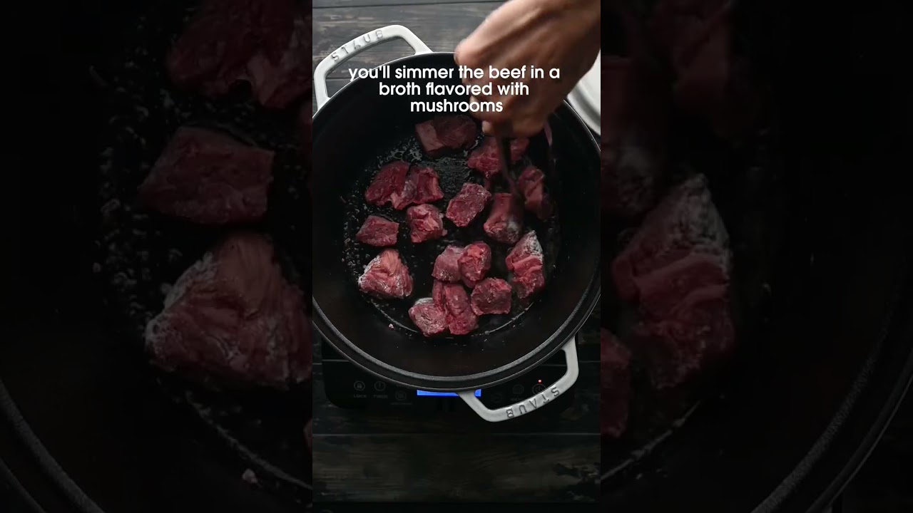 А вы знали, что это культовое французское блюдо готовится в одной кастрюле?