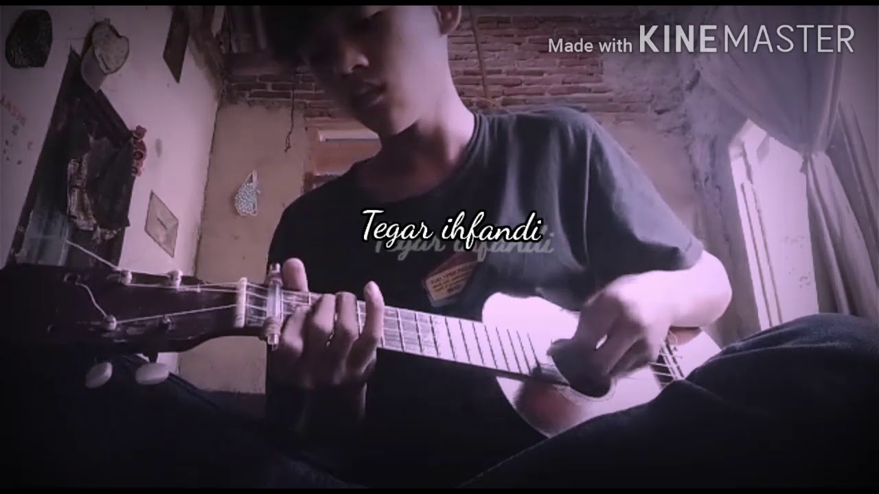 LAGU UNTUK KAMU - Alyysa Dezek (lirik & chord) ukelele by ...