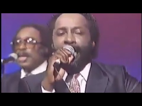 LUTHER BARNES & THE SUNSET JUBILAIRES - LIVE ON BOBBY JONES GOSPEL