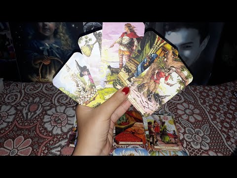 غرقان لشوشته بيفكر فيك مهوس بيك بيبعتلك طاقات حب واشتياق