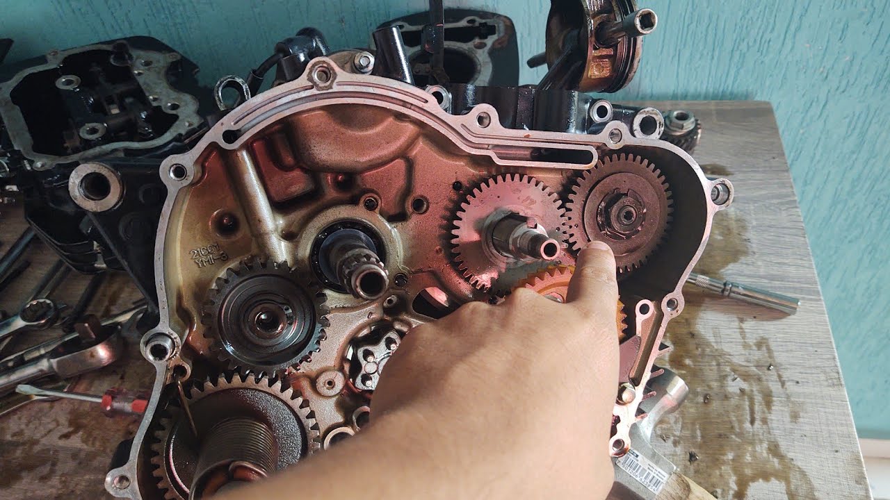 Por esta razón los motores japoneses son ETERNOS y no vibran !