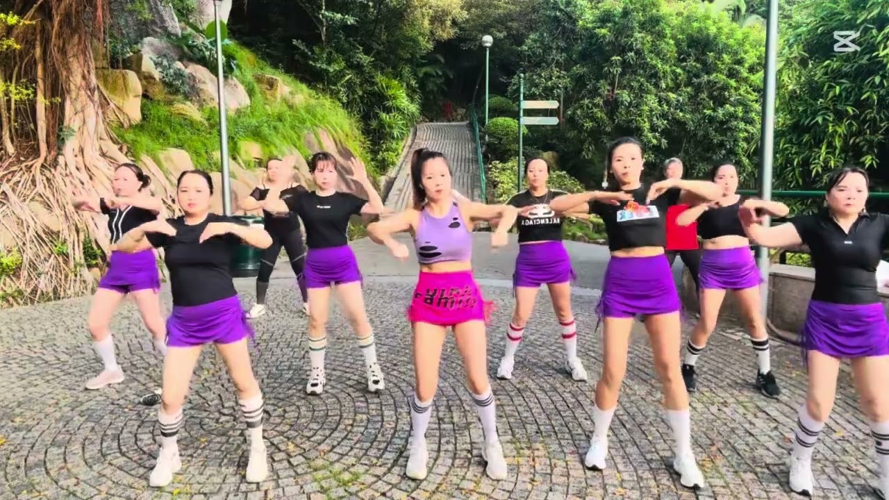 ngày 25 tháng 7 năm 2568 BE