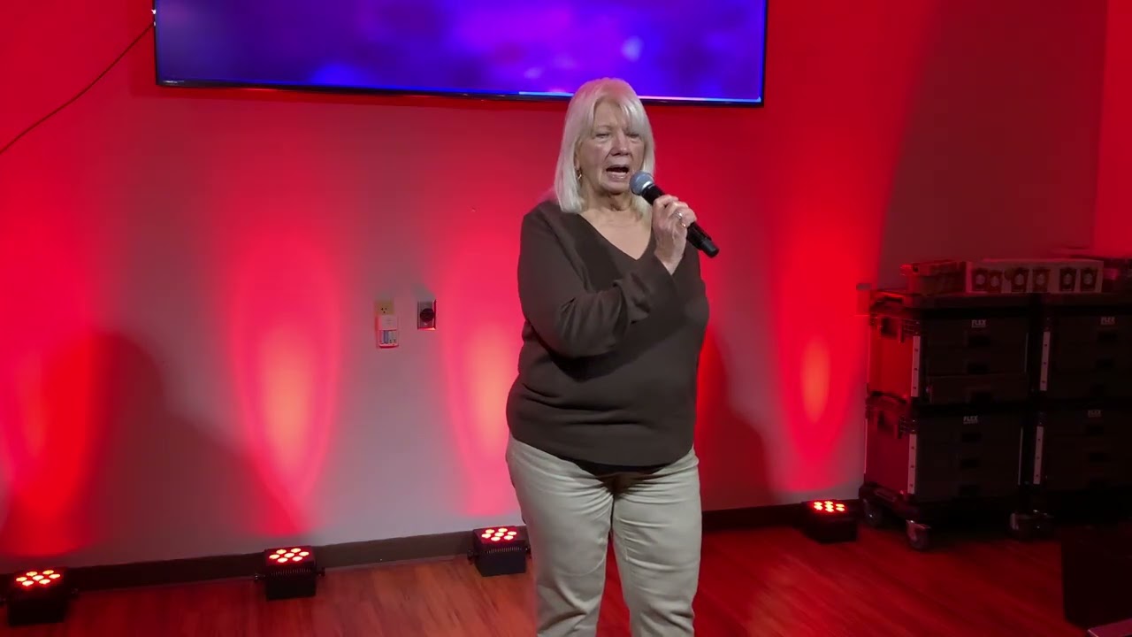 Betty M sings Save Me w/ Route 11 DJ at New Market Eagles 12/26/25