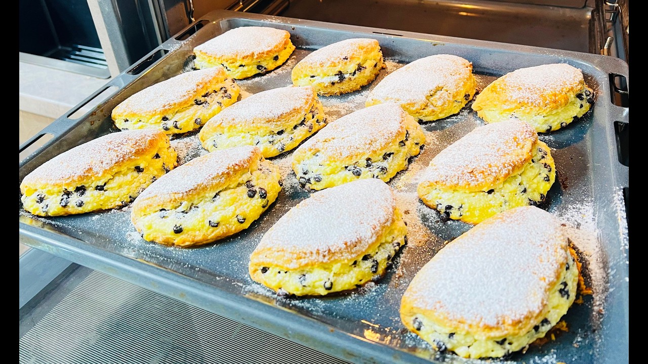 ЭТО НЕ СОЧНИКИ ТАЕТ ВО РТУ И НИКОГДА ЧЕРСТВЕЕТ ОДНА ИЗ МОИХ ЛЮБИМЫХ РЕЦЕПТОВ НЕЖНАЯ ВЫПЕЧКА К ЧАЮ