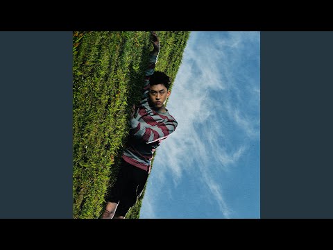 Putar Took A Breath - rich brian