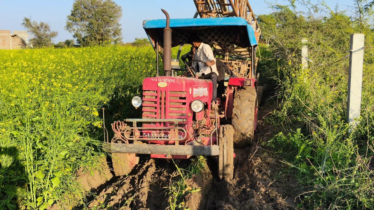 Ye kya ho gaya 🥹🥹🥹🥹buri tarah se fas gaya.... tractor 🚜🚜🚜