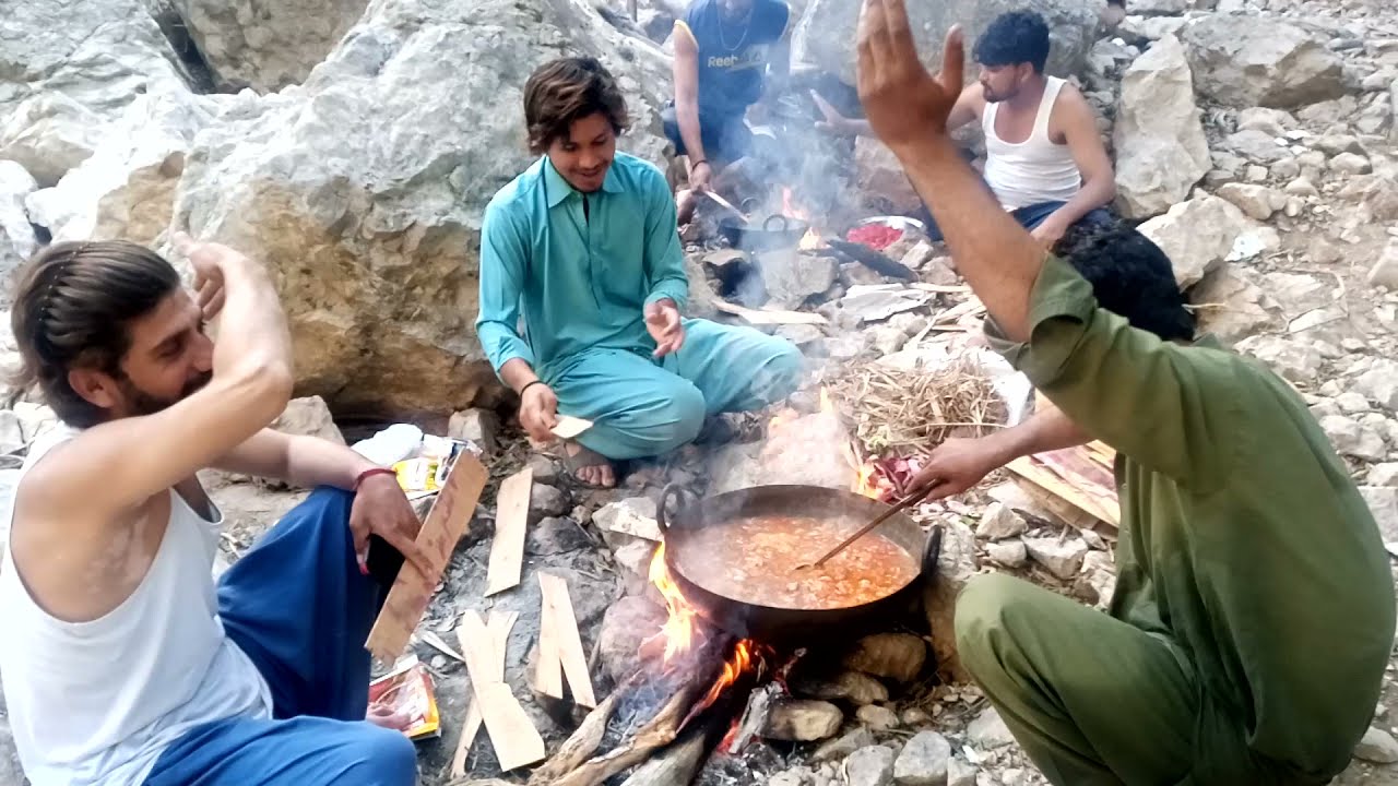 swake lake kallar kahar enjoying Weather beautifull place