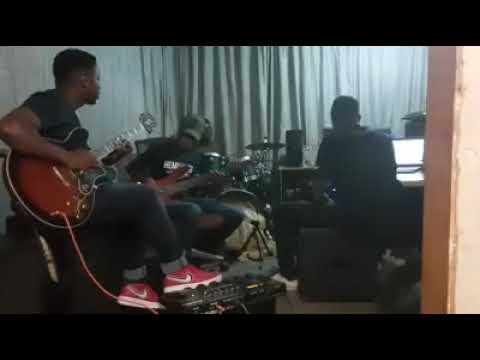 Dr. Thomas Chauke - Ndzi nwana mani