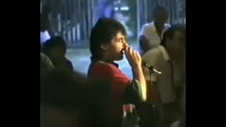 Ipče Ahmedovski-Sinovi Ti Ličili Na Mene-Live Vesele I Sećne 90-Te