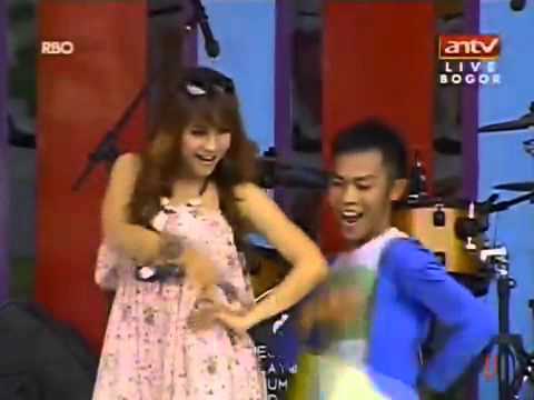 Syanel - Pergi Lagi  @ Mantap - 18-12-2011