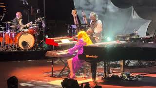 Tori Amos - Bouncing Off Clouds [Red Rocks, Morrison, CO - 8/20/26]