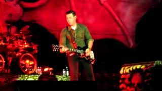 Avenged Sevenfold Not Ready To Die (intro) Live at Uproar 2011 Pittsburgh, PA