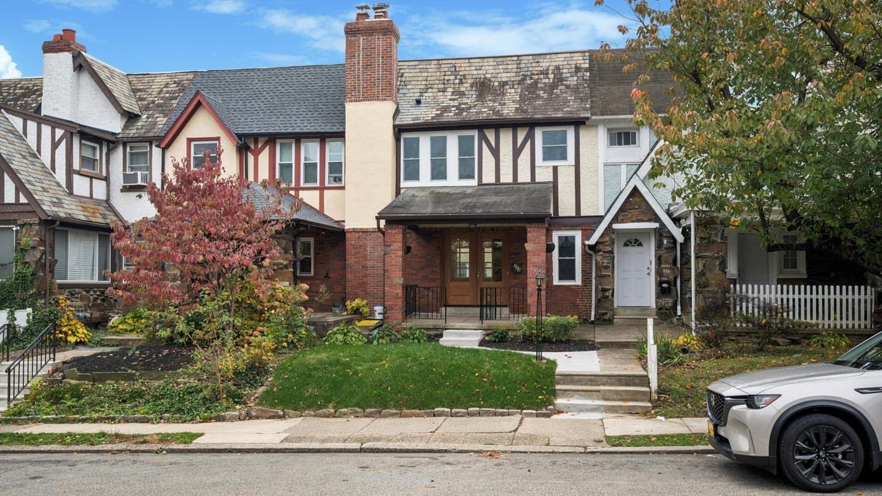 204 Stoneway Ln, Merion Station, PA