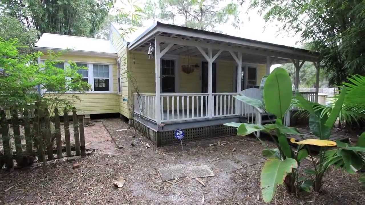 Sold 118 Vic Edwards Rd 1 Acre Cottage For Sale In Sarasota Fl