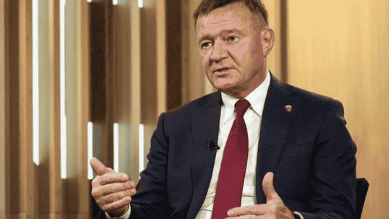 Le décès de Roman Starovoit : Mystère et Corruption en Russie de Poutine