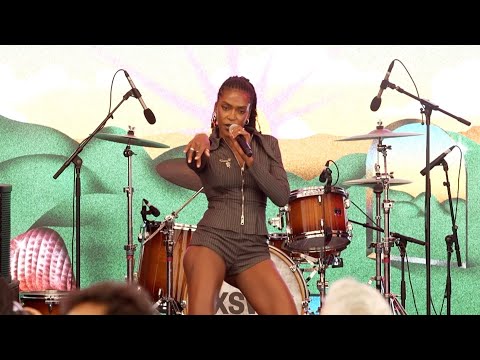 YouTubeでDEJA - (It's) Only Right live at SXSWを視聴