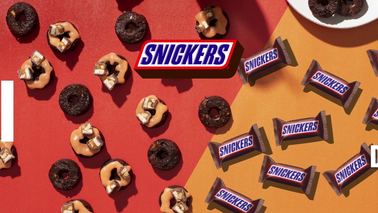 SNICKERS Mini Doughnuts