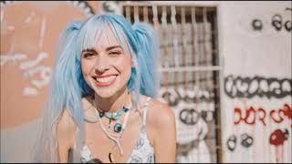 P A G A S I Y A - The Girl With Blue Hair - And Bernard Bluteau - Suno
