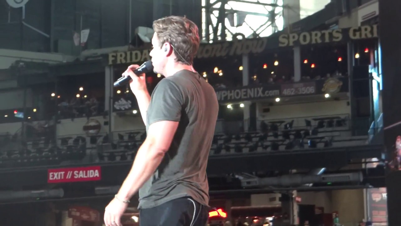 Brandon Lay Yada Yada Yada Phx 6 23 18 Youtube Lay's whispered vocals coupled with delicate percussion and striking guitar accompaniment. youtube