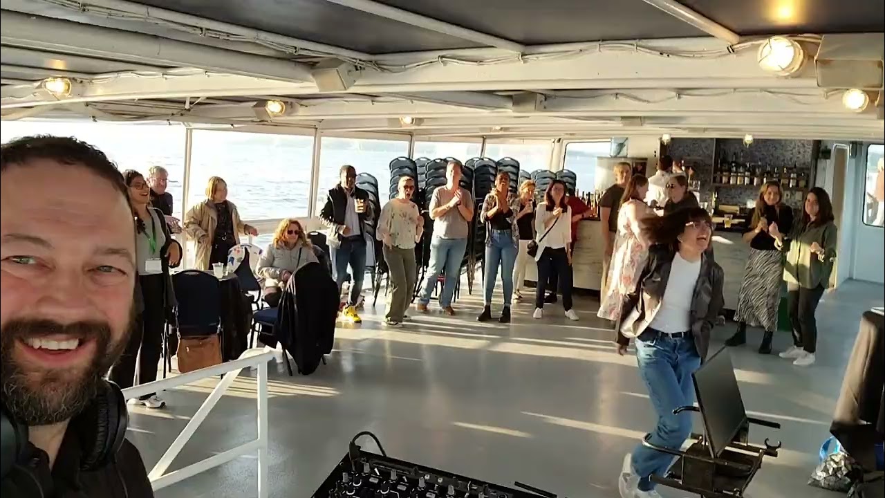 Argosy Good Time II PRO DJs Seattle Karaoke Dance  party w/University of Washington & D.K. Erickson